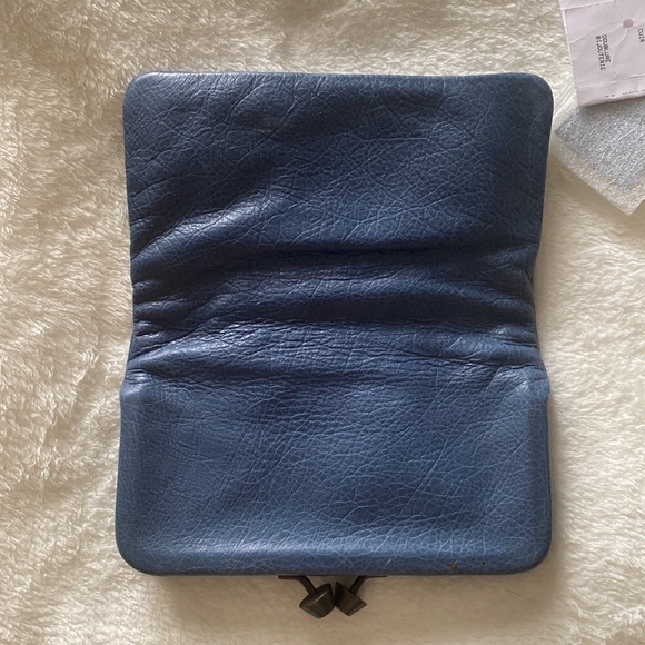 Balenciaga City Clutch Wallet in Agneau Blue - Picture 5 of 10